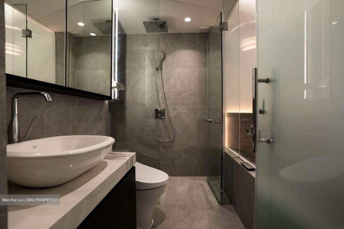 The Beacon Edge (D15), Apartment #593022281